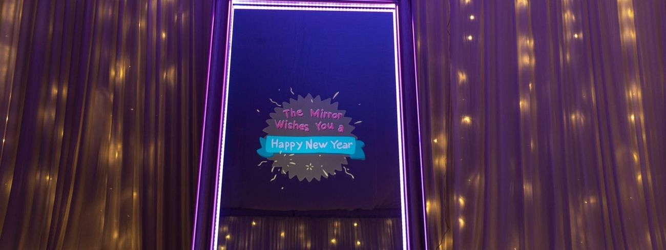 Magic Mirror Photo Booth Hire